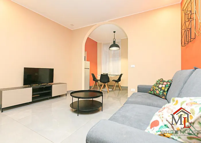 Apartment Centro Storico R5 *